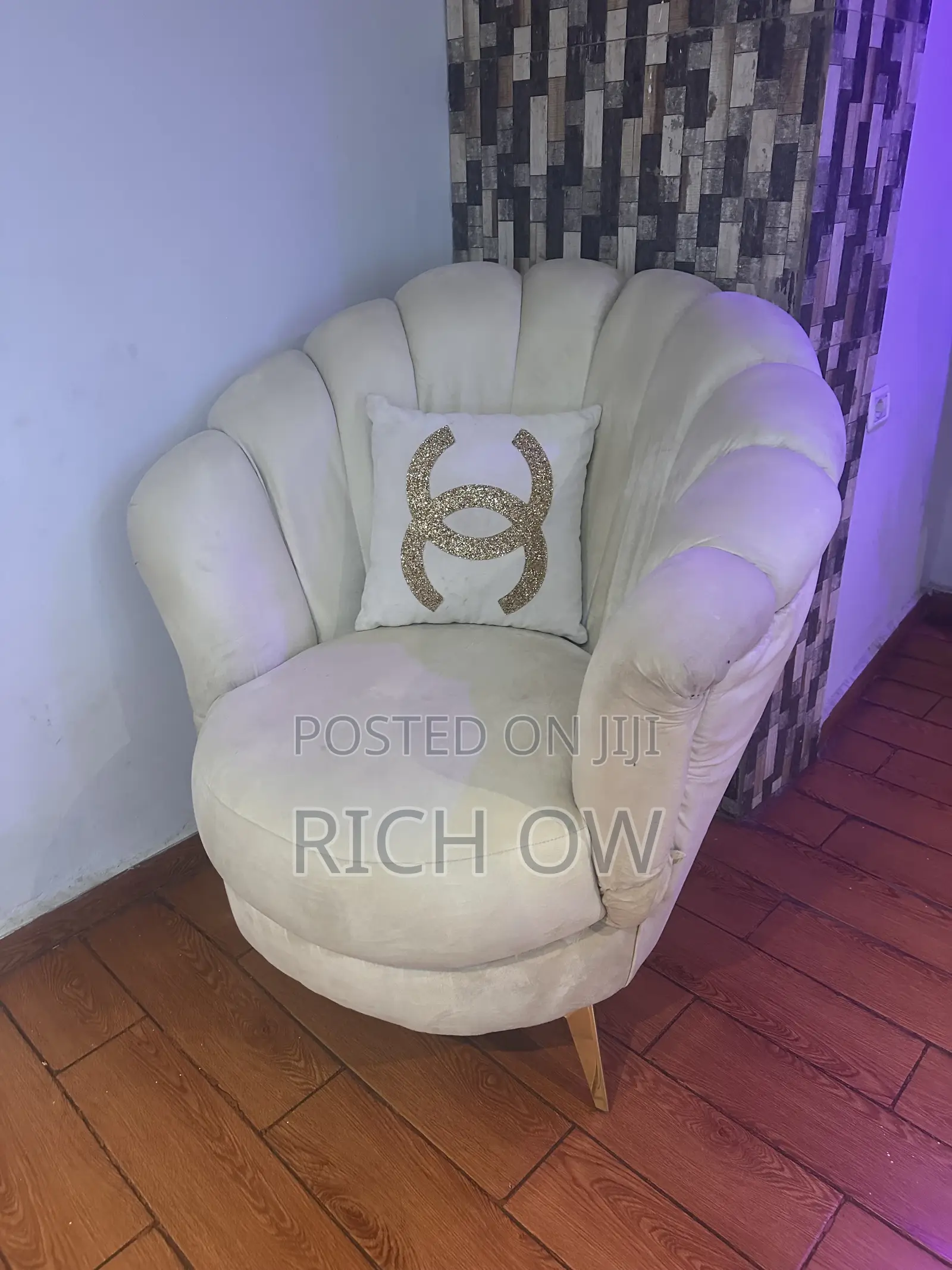 Luxury Cream Velvet Sofa Matching Accent Chair
