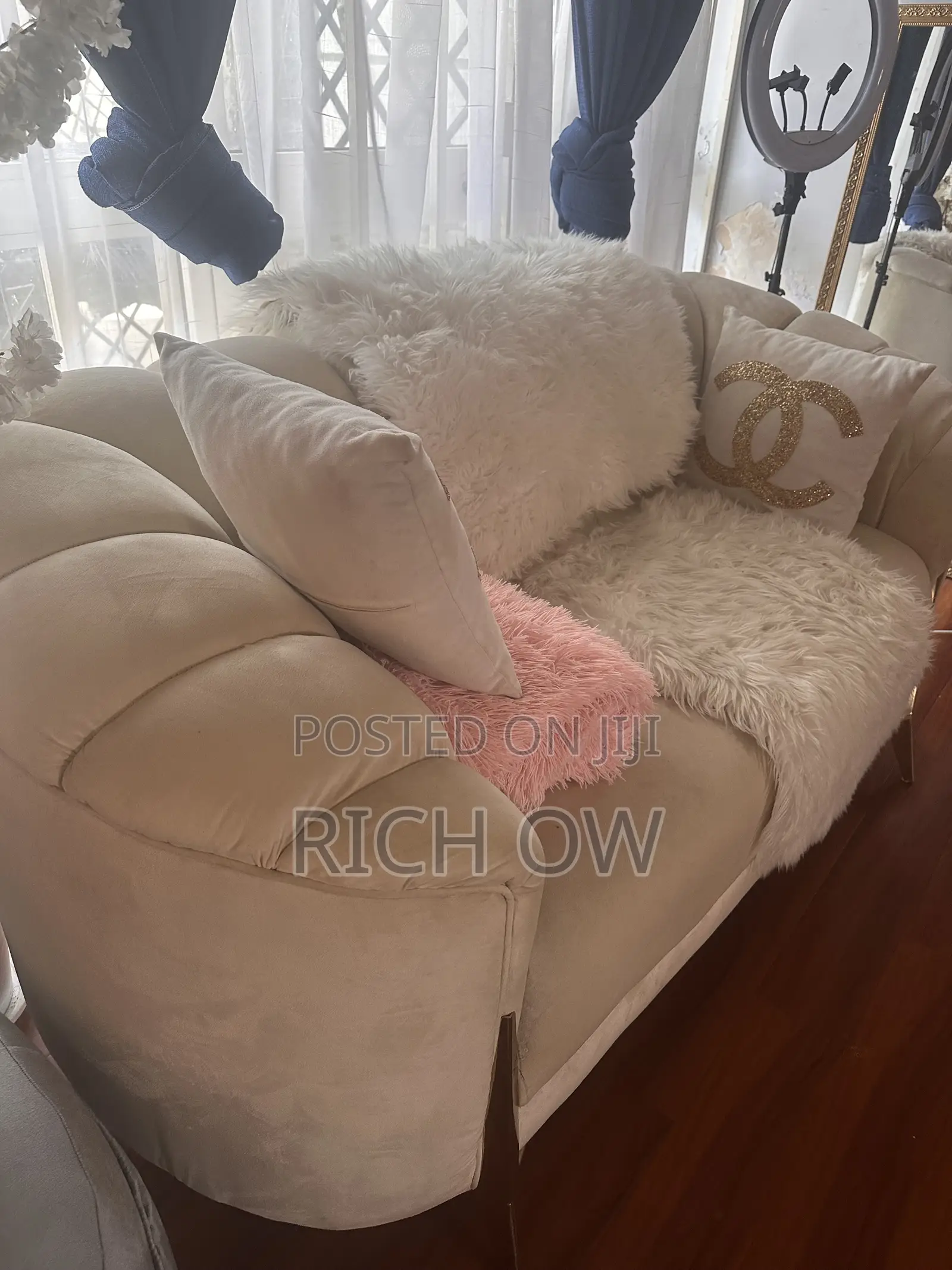 Luxury Cream Velvet Sofa Matching Accent Chair