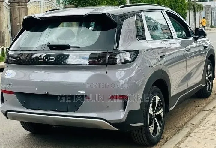 BYD Sealion 06 EV 2025 Gray