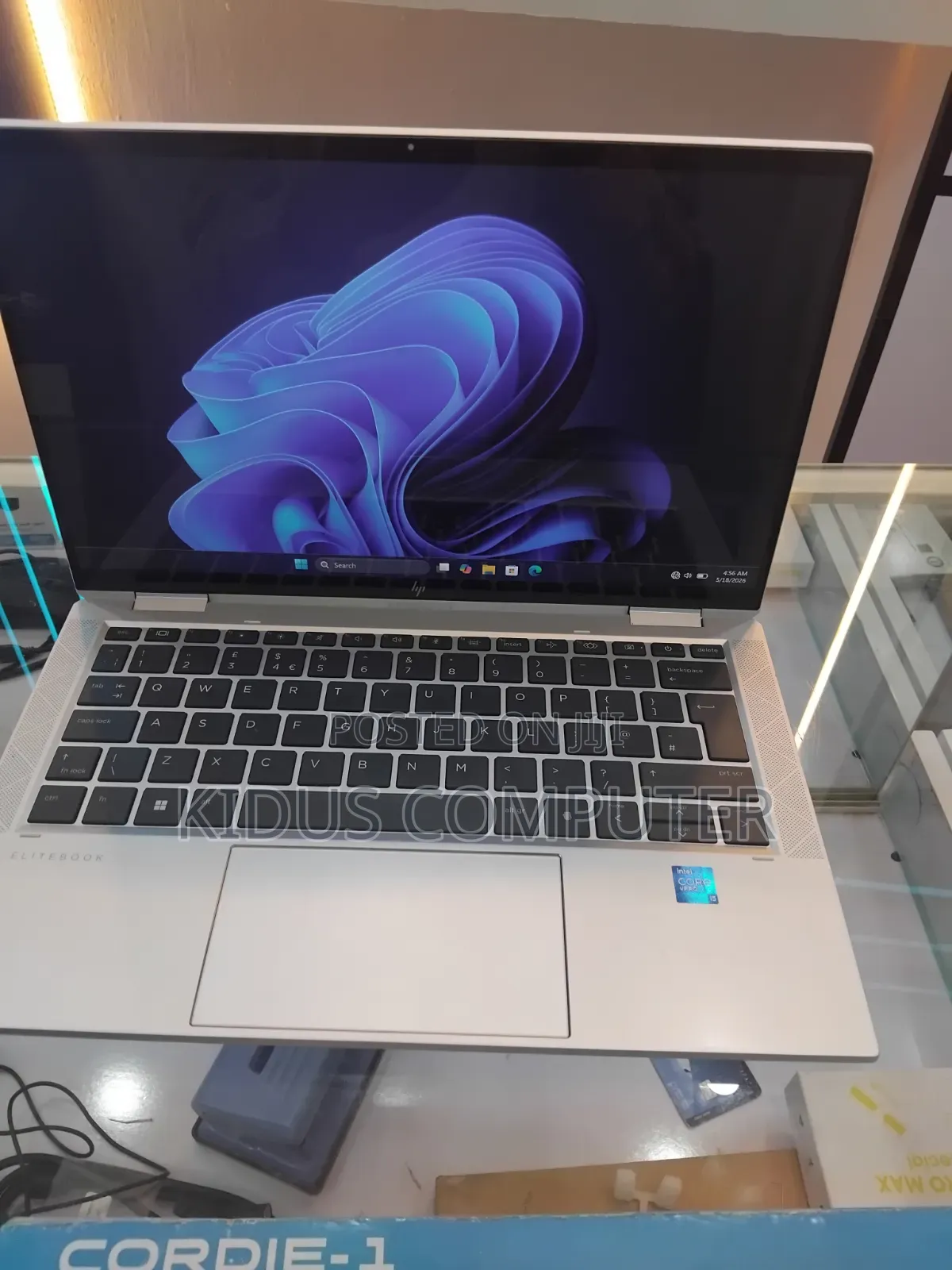 New Laptop HP EliteBook x360 1030 G8 16GB Intel Core i5 SSD 512GB