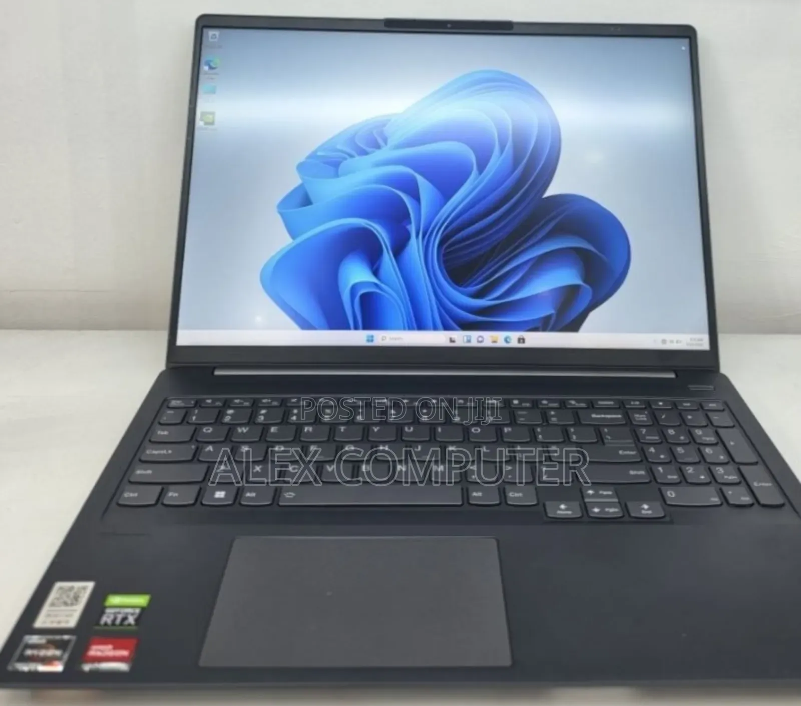 New Laptop Lenovo IdeaPad 1 16GB AMD Ryzen 7 SSD 512GB