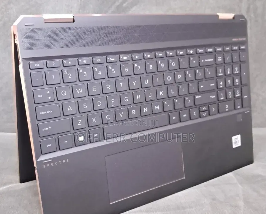 New Laptop HP Spectre X360 16GB Intel Core i7 SSD 512GB