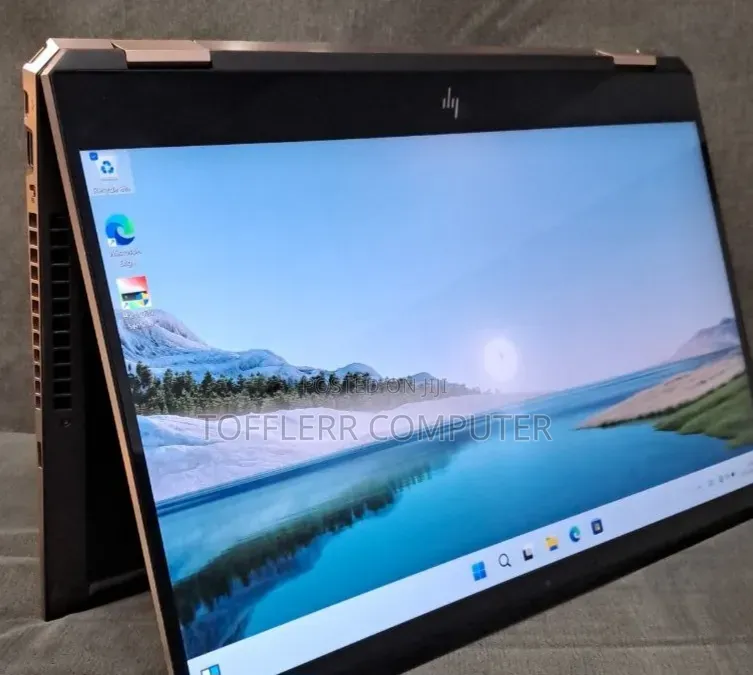 New Laptop HP Spectre X360 16GB Intel Core i7 SSD 512GB