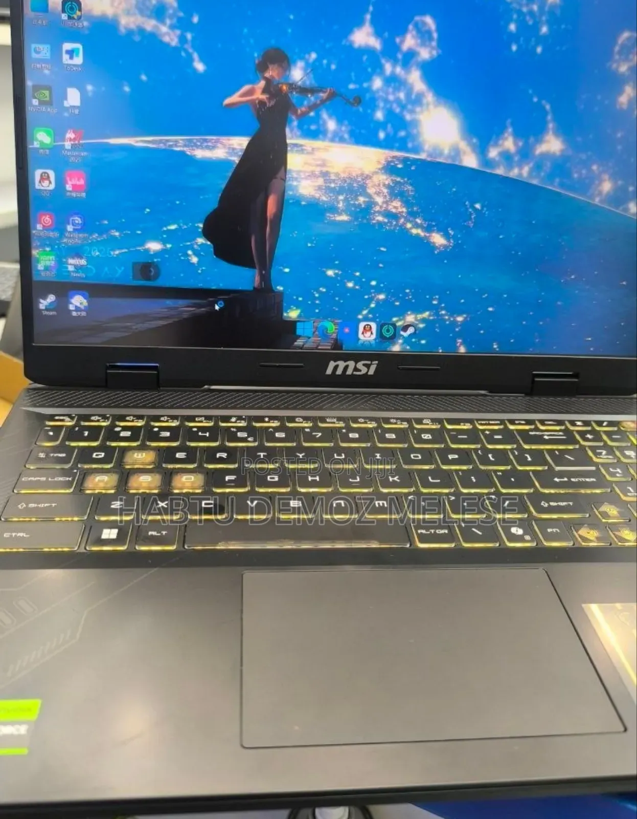 New Laptop MSI Vector 16 HX AI A2XWIG 16GB Intel Core Ultra 7 SSD 1T