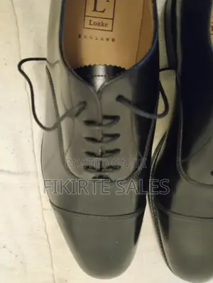 Loake L1 Leather Oxford Toecap Style Shoe - Uk 9.5 / Eu 44