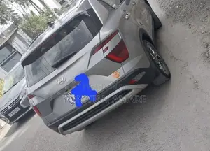 Hyundai Creta 2023 Silver