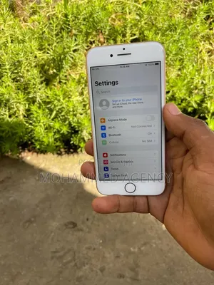 Apple iPhone 8 64 GB White