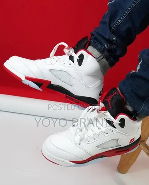 Nike Air Jordan 5 Retro " Fire Red Black Tongue "Unisex Fashion Boots