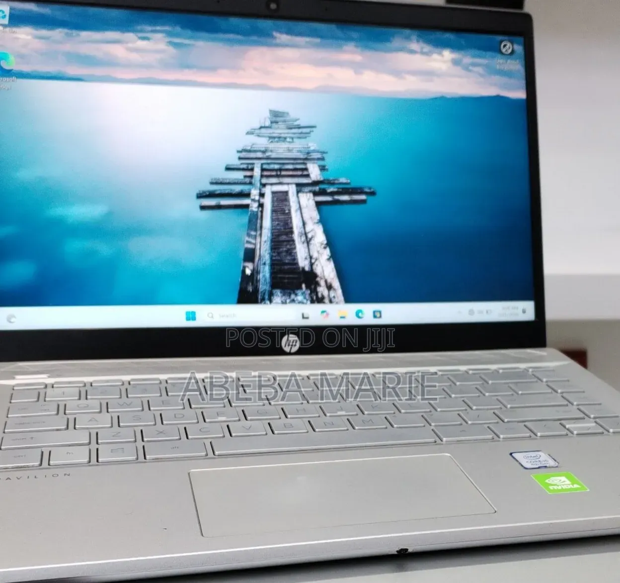 New Laptop HP Pavilion 14 8GB Intel Core i5 SSD 256GB