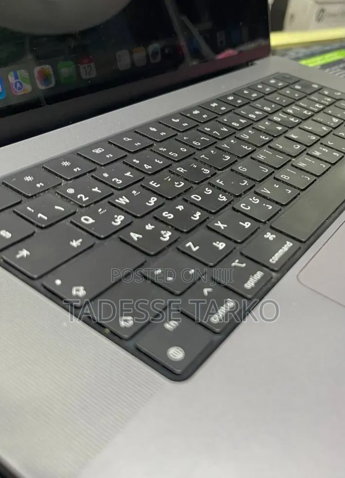 New Laptop Apple MacBook Pro M1 16GB Apple M1 Pro SSD 512GB