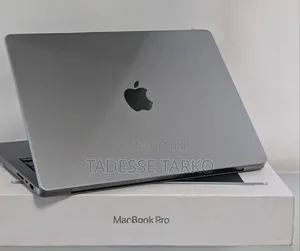 New Laptop Apple MacBook Pro 2022 M2 16GB Intel Core M2 SSD 512GB
