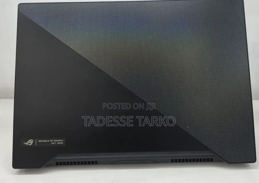 New Laptop Asus ROG Zephyrus G15 16GB Intel Core i7 SSD 1T