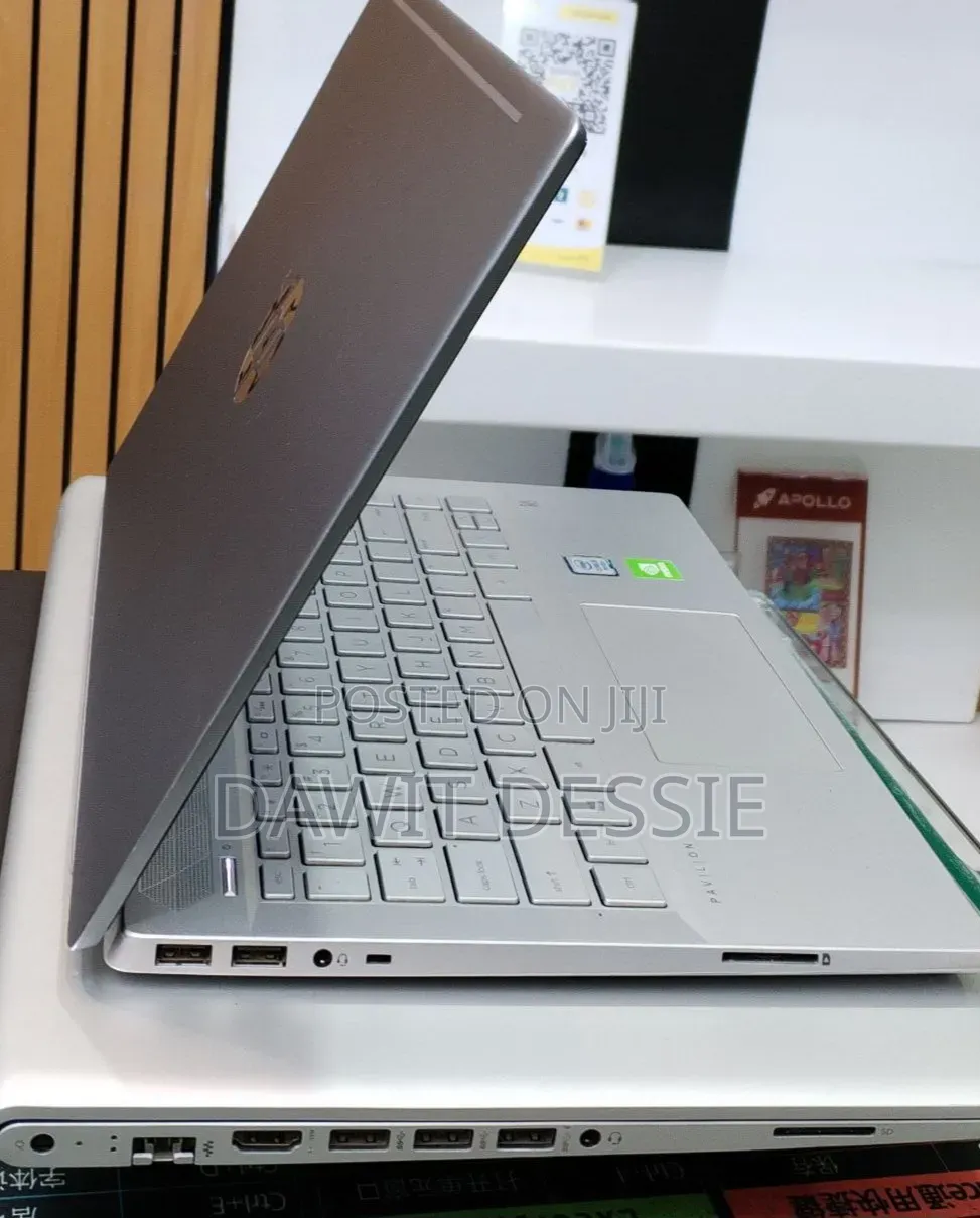 Laptop HP Pavilion 14 8GB Intel Core i5 SSD 256GB