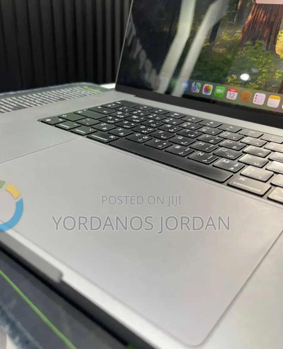 New Laptop Apple MacBook Pro M1 16GB Apple M1 Pro SSD 512GB