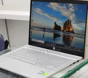 New Laptop HP Pavilion 14 8GB Intel Core i5 SSD 256GB
