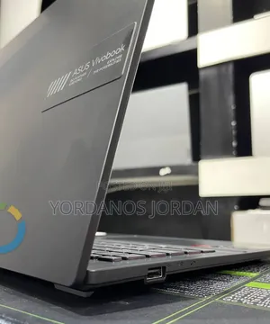 New Laptop Asus VivoBook 15 X505BA 16GB AMD Ryzen 5 SSD 512GB