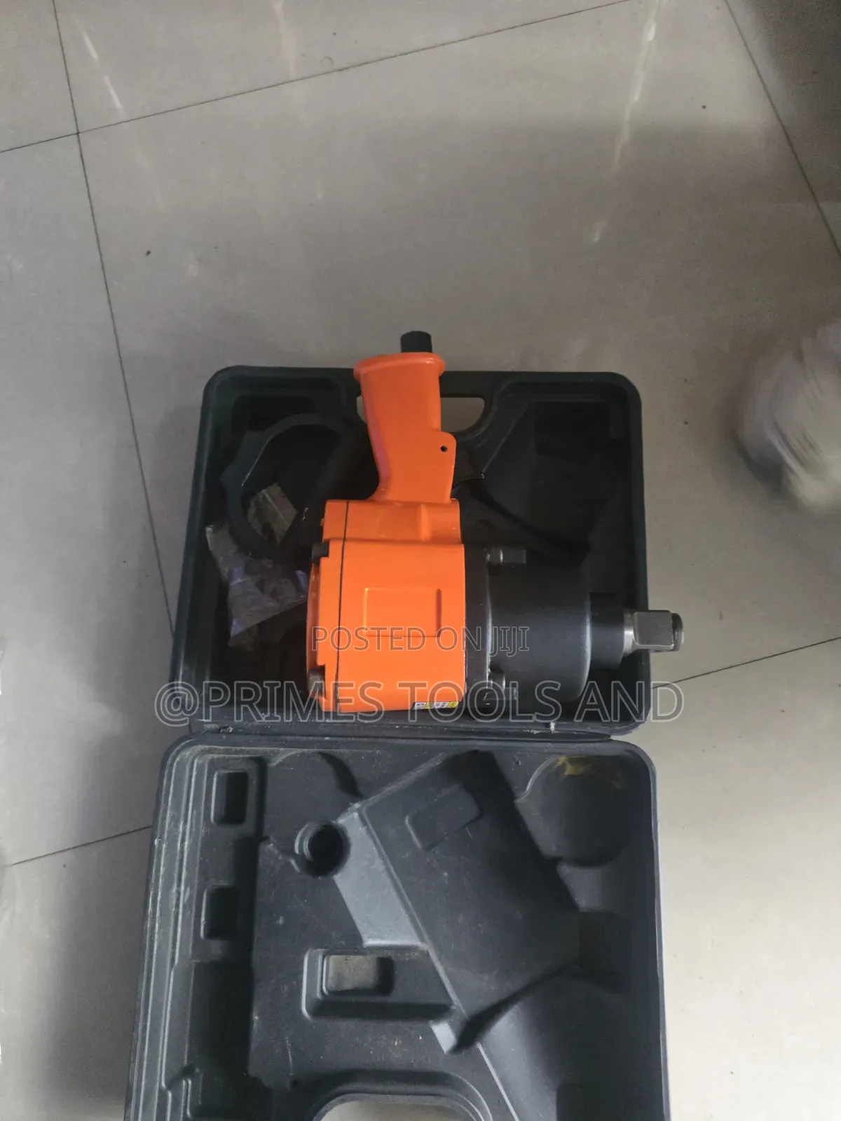 An Air Impact Wrench Is a Power Tool Designed to Deliver High Torque