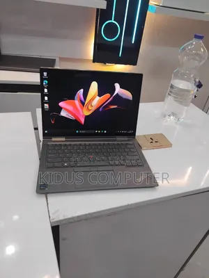 New Laptop Lenovo ThinkPad Yoga 16GB Intel Core i7 SSD 512GB