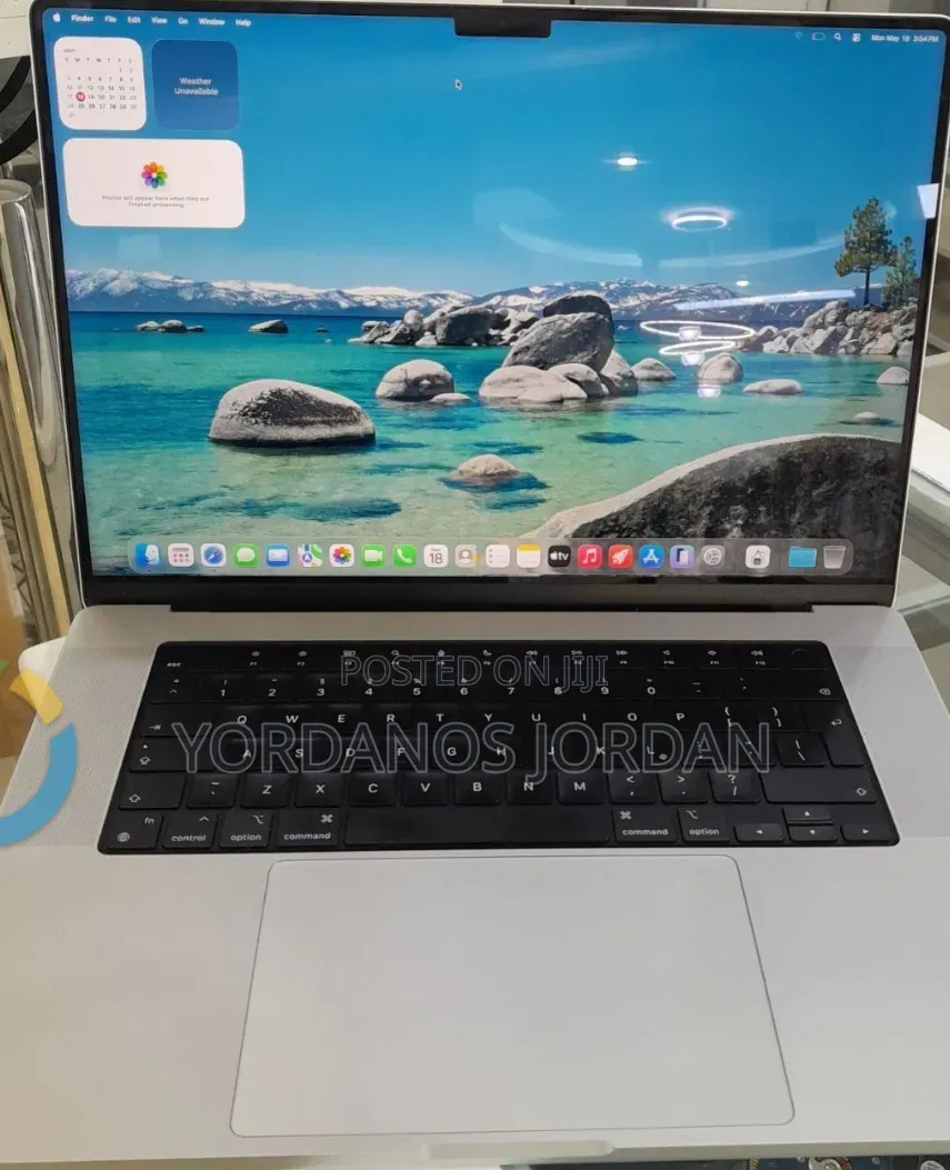 New Laptop Apple MacBook Pro M1 32GB Apple M1 Pro SSD 512GB