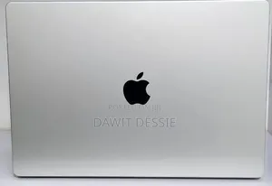 New Laptop Apple MacBook Air 2024 M3 15-inch 24GB Apple M3 SSD 512GB