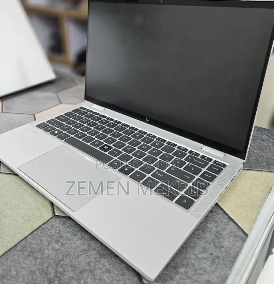 New Laptop HP EliteBook x360 1040 G7 16GB Intel Core i7 SSD 512GB