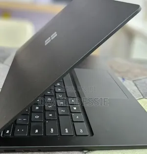 New Laptop Microsoft Surface Laptop 4 16GB Intel Core i7 SSD 512GB