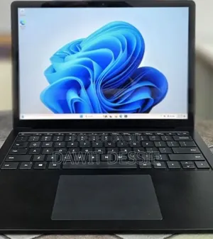 New Laptop Microsoft Surface Laptop 4 16GB Intel Core i7 SSD 512GB