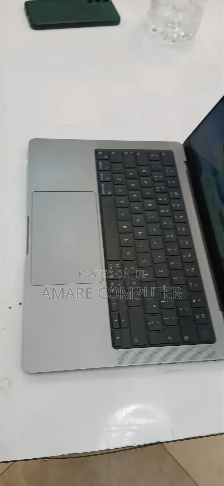 New Laptop Apple MacBook Pro M1 16GB Apple M1 Pro SSD 512GB