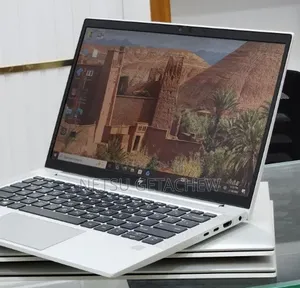 New Laptop HP EliteBook 830 G8 16GB Intel Core i7 SSD 512GB