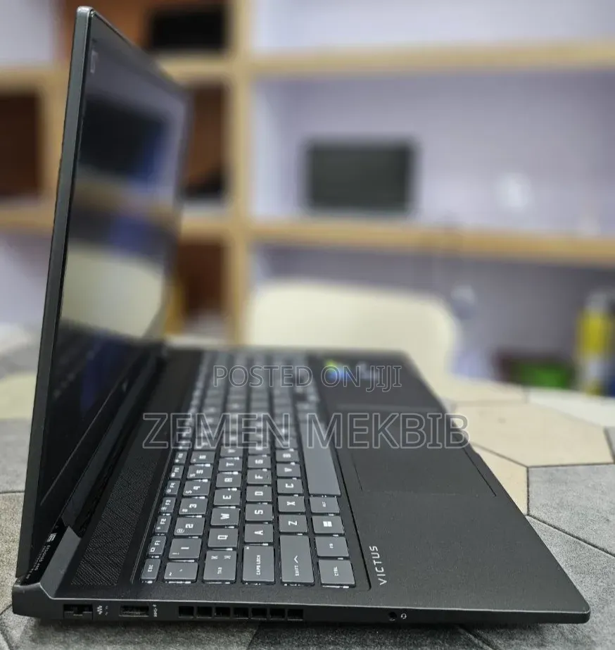 New Laptop HP Victus 15 32GB Intel Core i7 SSD 1T
