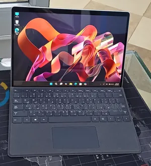 New Laptop Microsoft Surface Pro 9 16GB Intel Core i7 SSD 512GB
