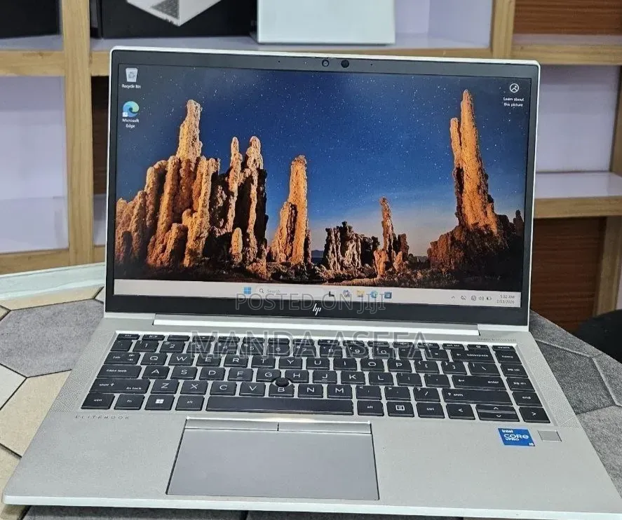 New Laptop HP EliteBook 840 G8 16GB Intel Core i5 SSD 512GB