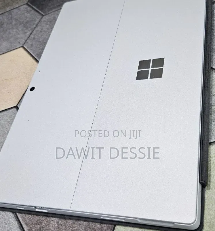 New Laptop Microsoft Surface Pro 7+ 16GB Intel Core i7 SSD 512GB
