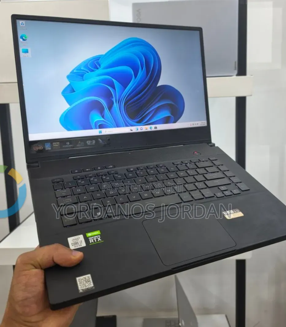 New Laptop Asus ROG Zephyrus G16 16GB Intel Core i7 SSD 1T