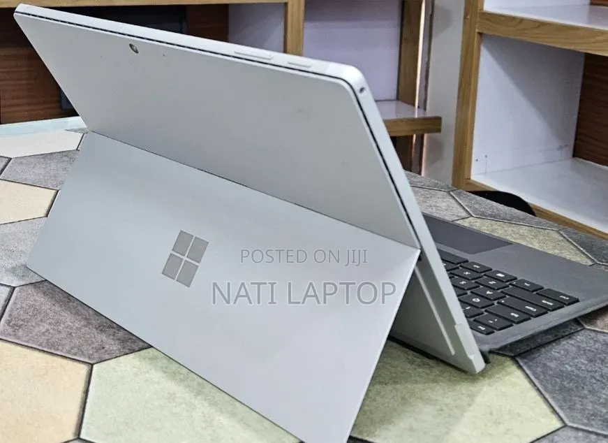 New Laptop Microsoft Surface Pro 7 16GB Intel Core i7 SSD 512GB