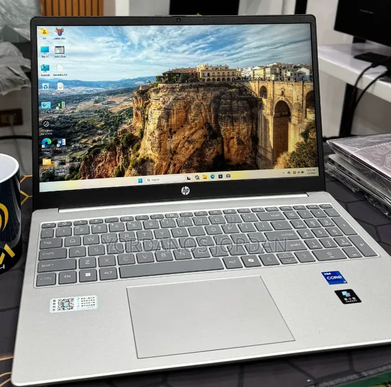 New Laptop HP Stream Notebook 16GB Intel Core i7 SSD 1T