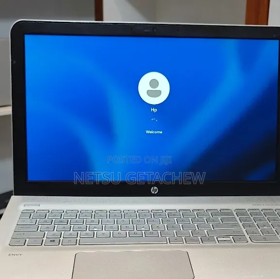 New Laptop HP Envy 15 8GB Intel Core i5 HDD+SSD 1T