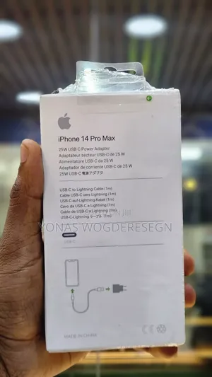 iPhone 14 Pro Max 25w Fast Charger With Usb-C to Lightning Cable