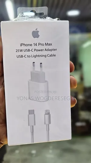 iPhone 14 Pro Max 25w Fast Charger With Usb-C to Lightning Cable