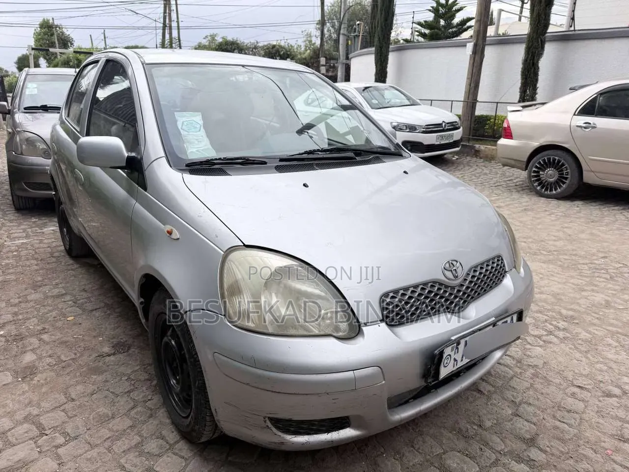 Toyota Vitz 1.0 FWD 3dr 2003 Silver