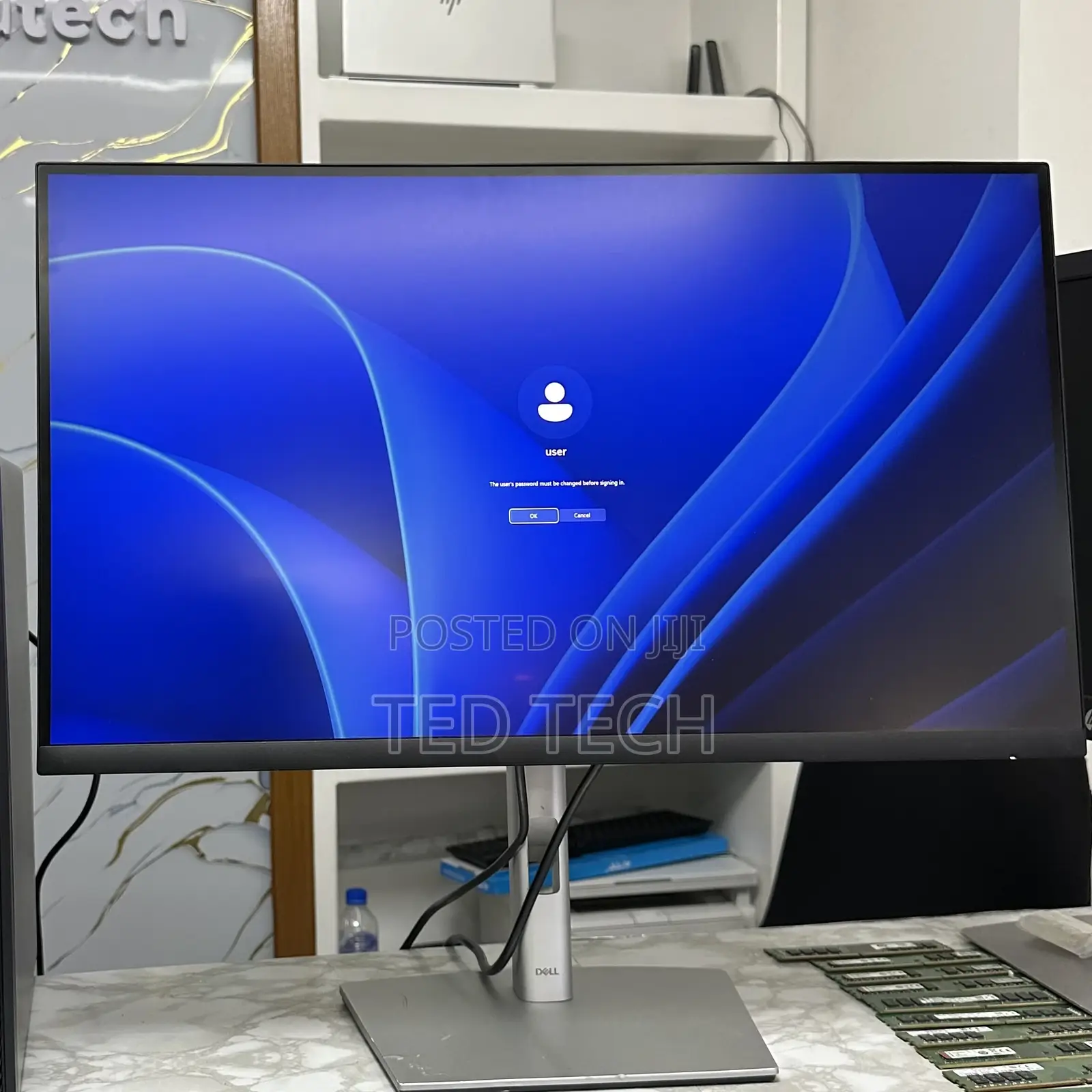 Dell 27 Inch