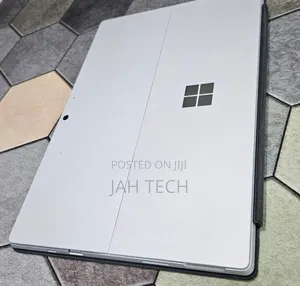New Laptop Microsoft Surface Pro 7+ 16GB Intel Core i7 SSD 512GB