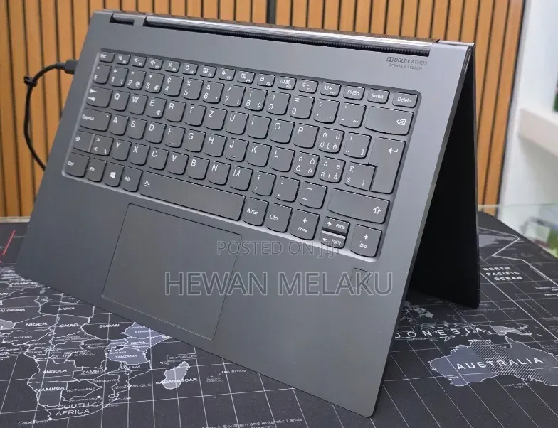 New Laptop Lenovo Yoga C930 16GB Intel Core i7 SSD 256GB