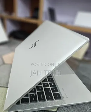 New Laptop HP EliteBook x360 1040 G7 16GB Intel Core i7 SSD 512GB