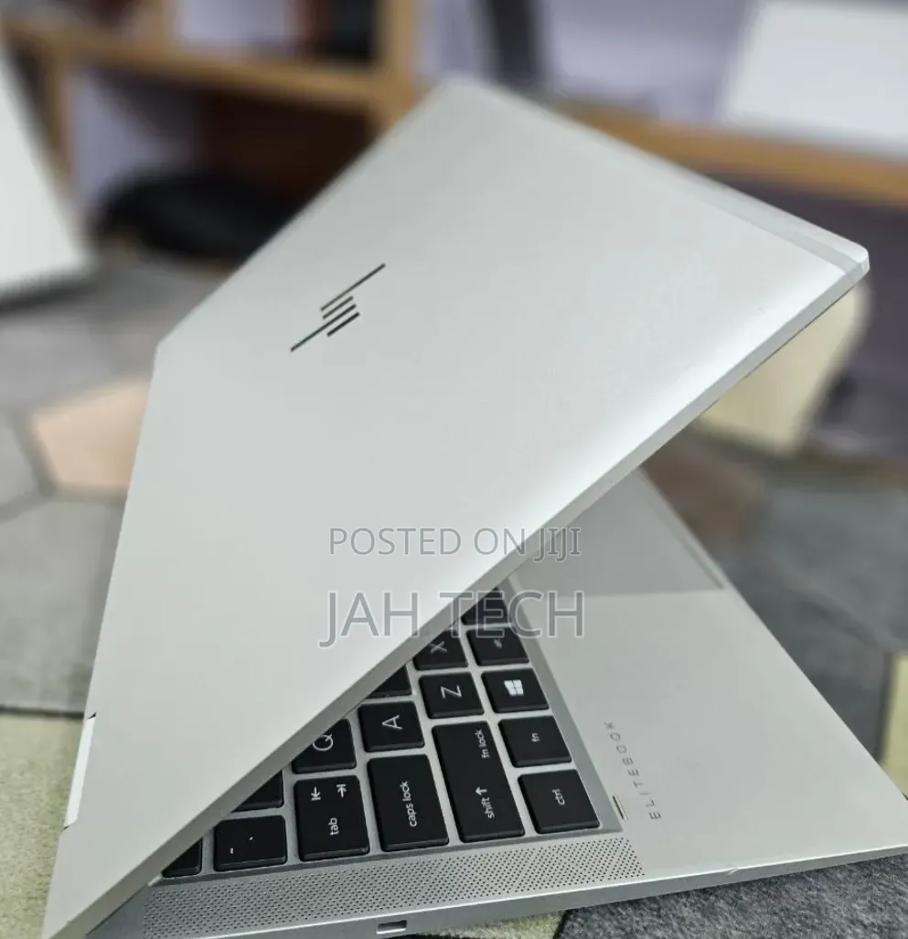New Laptop HP EliteBook x360 1040 G7 16GB Intel Core i7 SSD 512GB