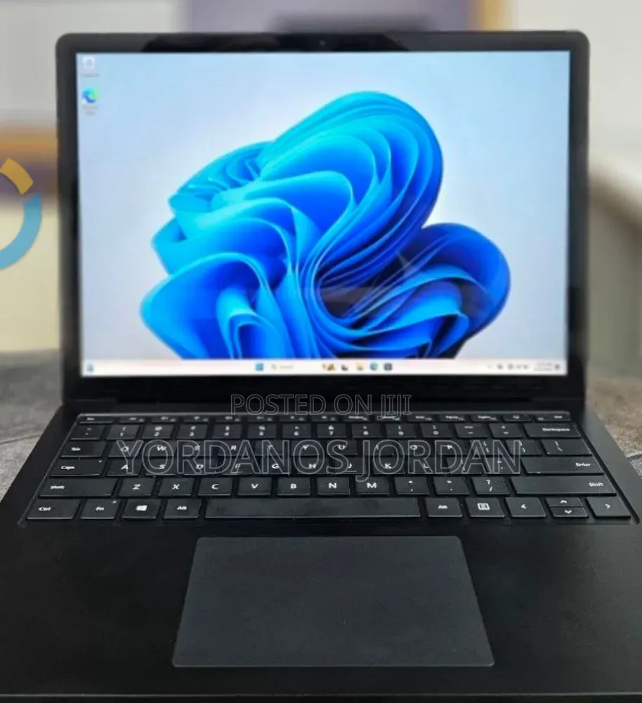 New Laptop Microsoft Surface Laptop 4 16GB Intel Core i7 SSD 512GB
