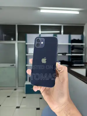 Apple iPhone 12 64 GB Black