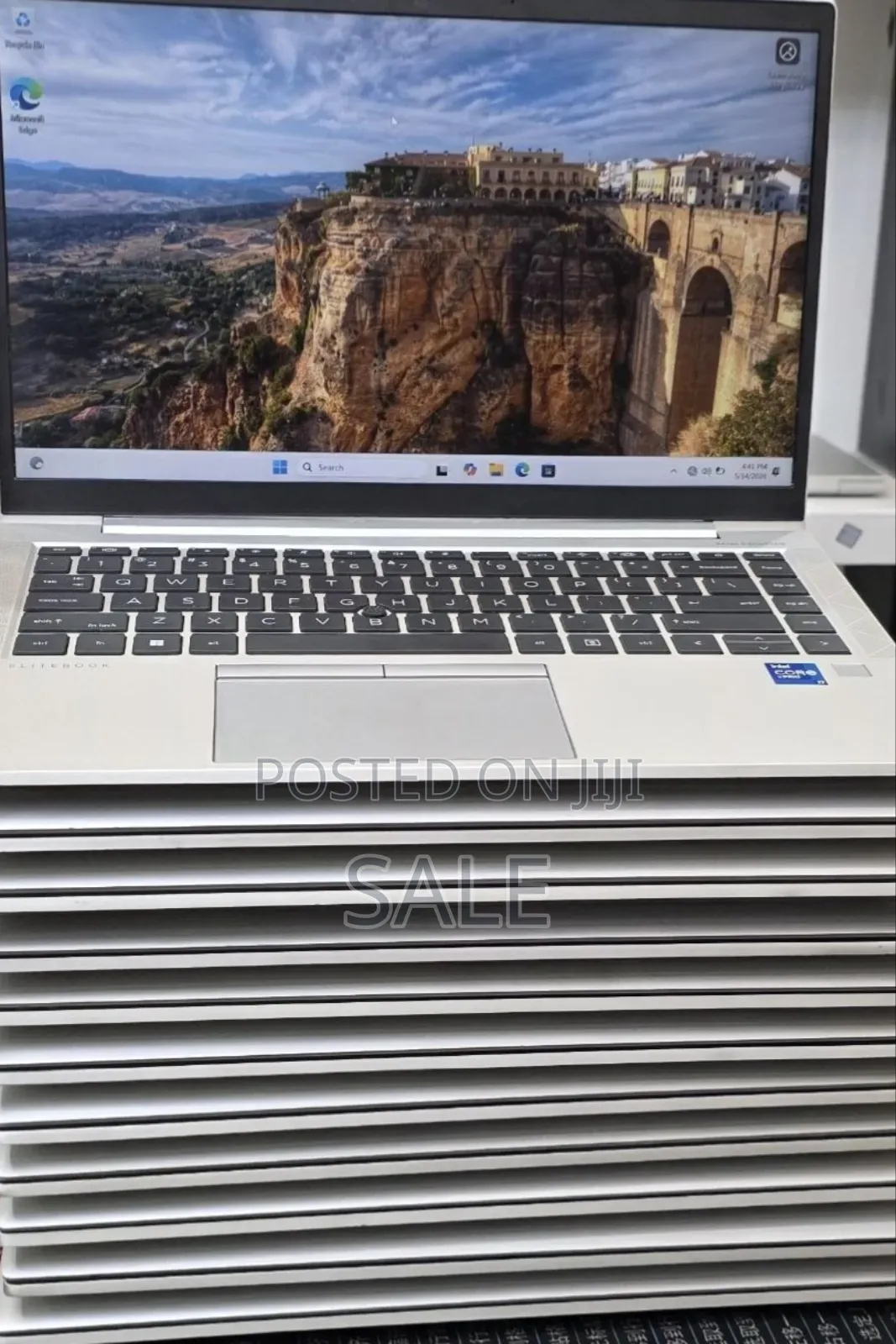 New Laptop HP EliteBook 840 G8 16GB Intel Core i7 SSD 512GB