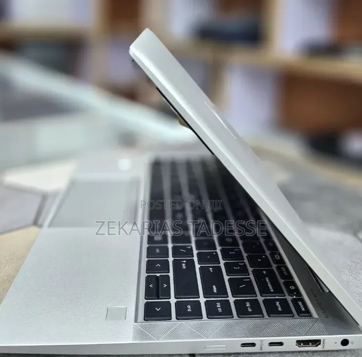 New Laptop HP EliteBook 845 G8 16GB AMD Ryzen 5 SSD 512GB