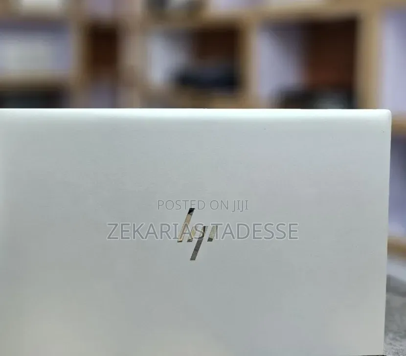New Laptop HP EliteBook 845 G8 16GB AMD Ryzen 5 SSD 512GB